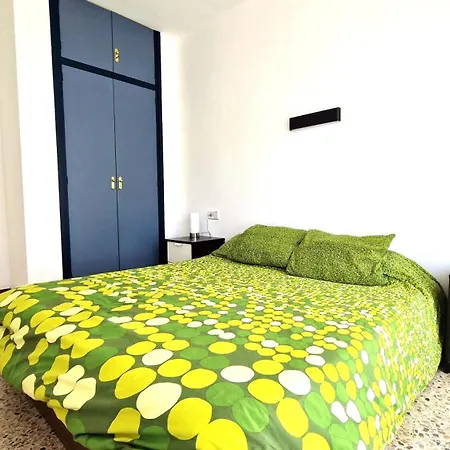 Omega V Apartment *